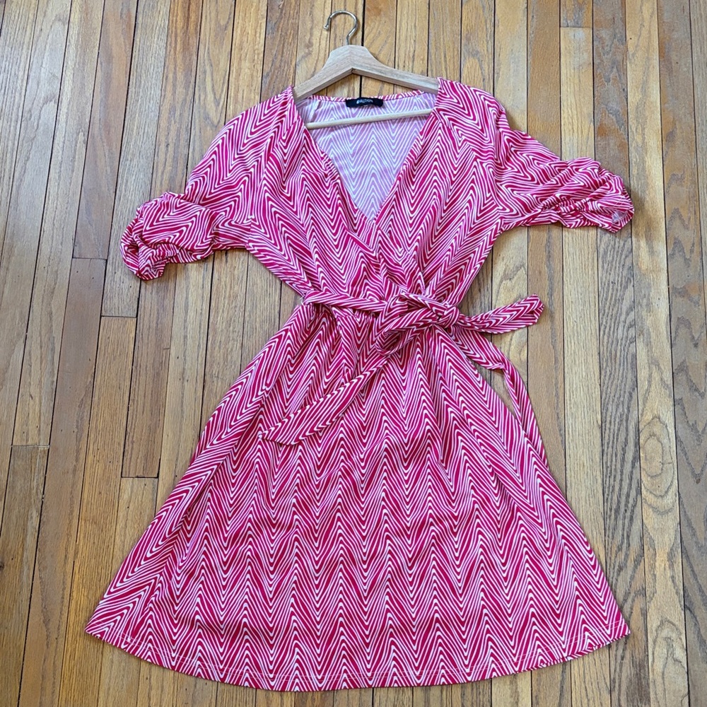 41 Hawthorn Red Chevron Midi Dress